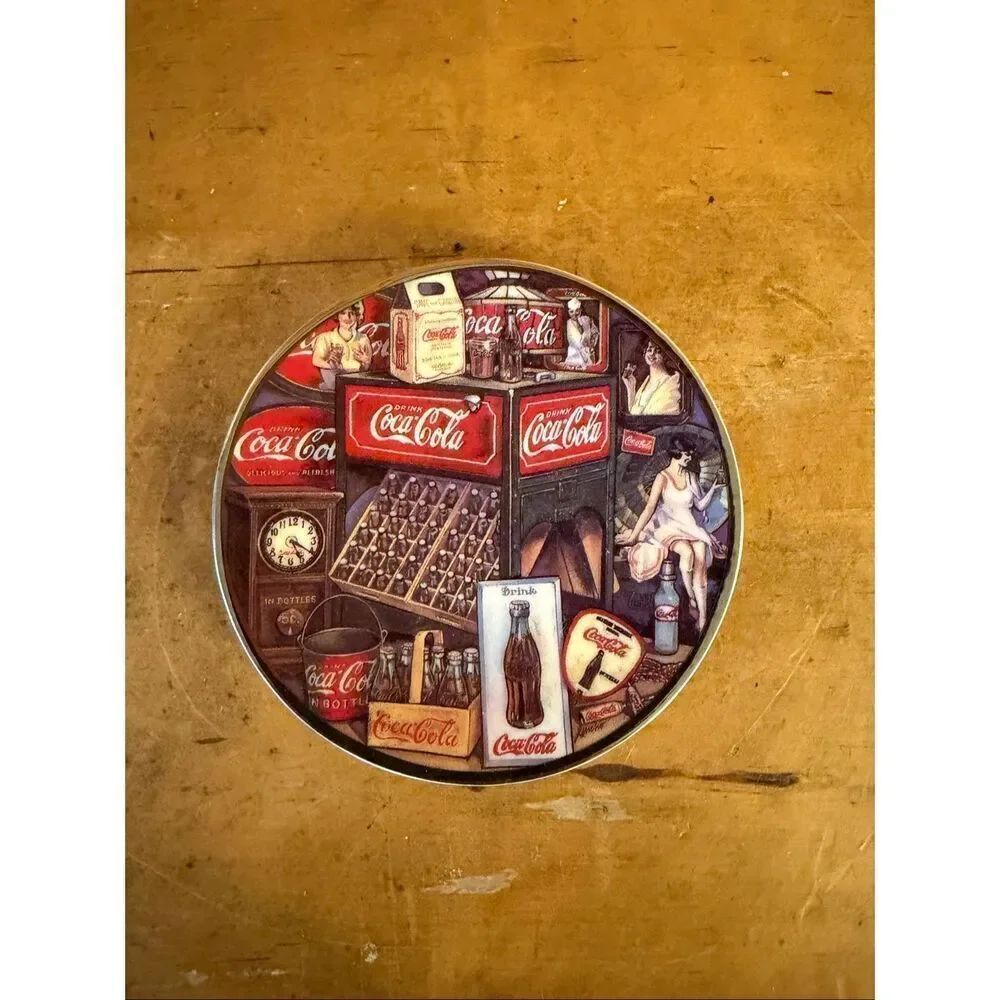 Enesco 1995 Coca-Cola Coke Collector's Edition Mini Plate 1920 - 1930 (6280)